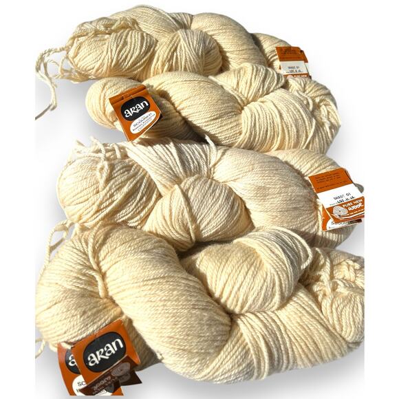 4 Hanks Vtg Sunbeam Aran Scoured Irish Wool Sweater Yarn 🧶 #1 Bainin Natural - Picture 4 of 16